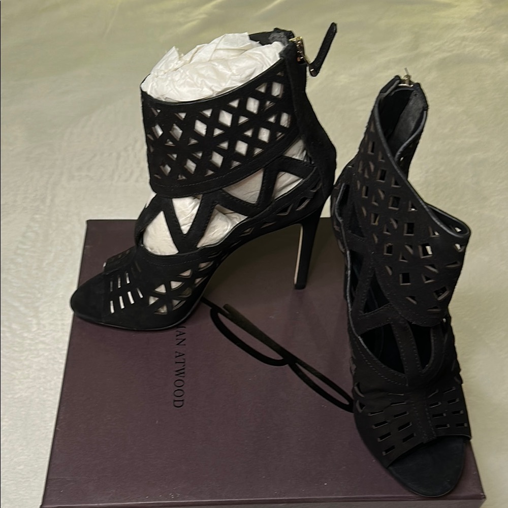 Brian Atwood Heels - Picture 7 of 8